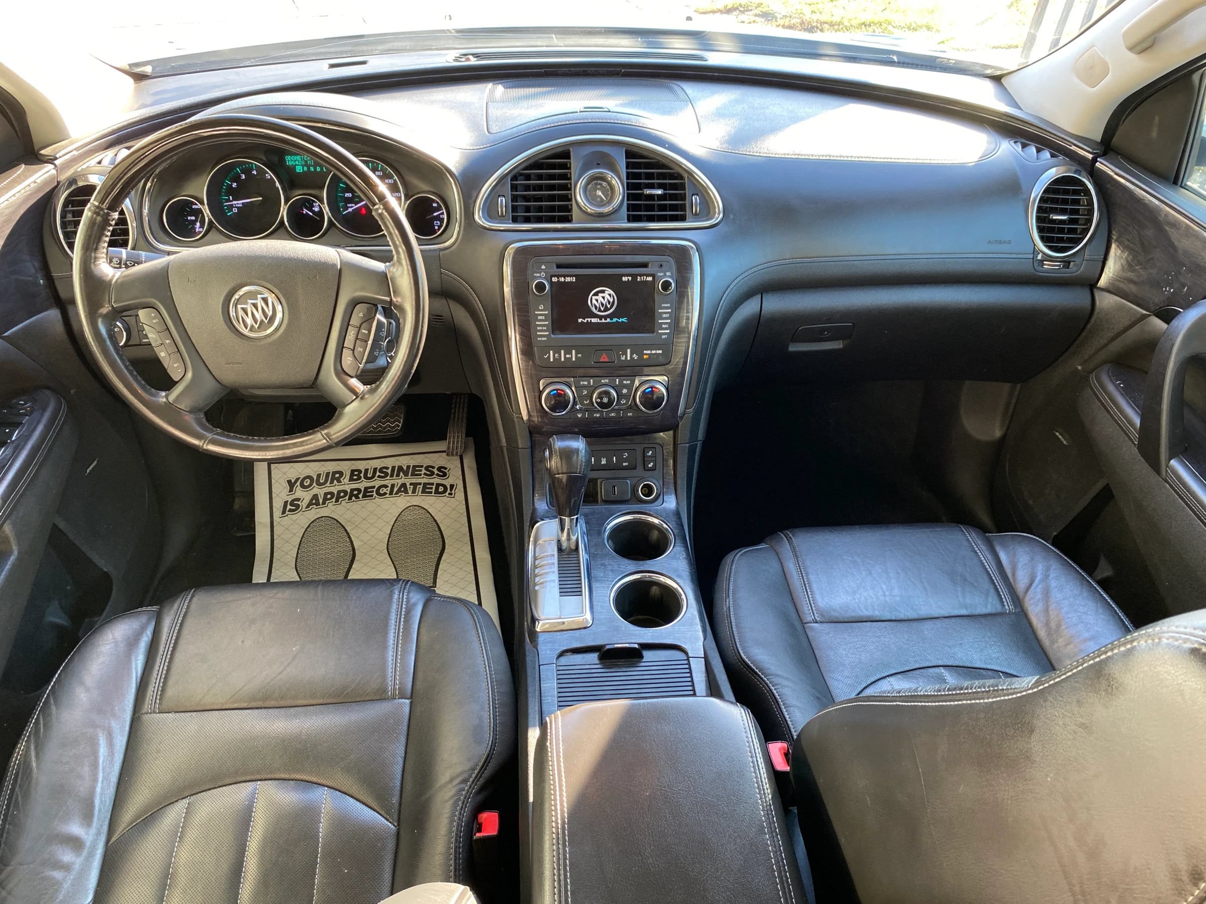 Used 2017 Buick Enclave Leather AWD/4WD image 4