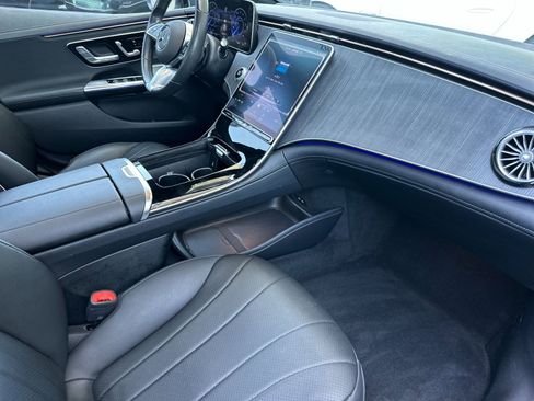 Certified 2024 Mercedes-Benz EQE 350+ 4MATIC Sedan image 17