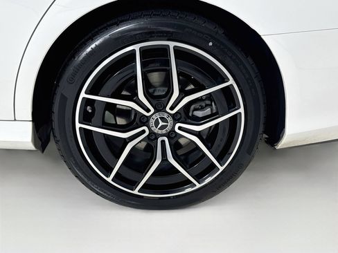Used 2022 Mercedes-Benz E 350 Sedan image 34