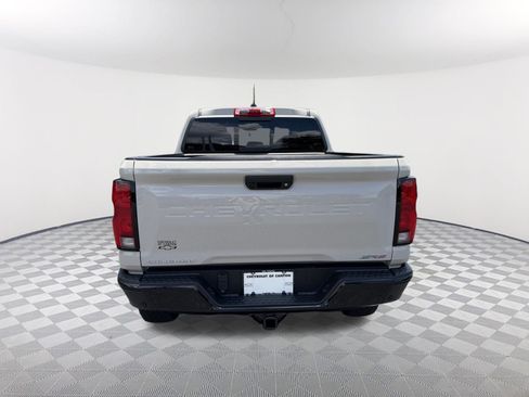 New 2026 Chevrolet Colorado ZR2 w/ Technology Package AWD/4WD image 6