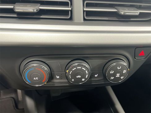 New 2026 Chevrolet Trax RS image 16