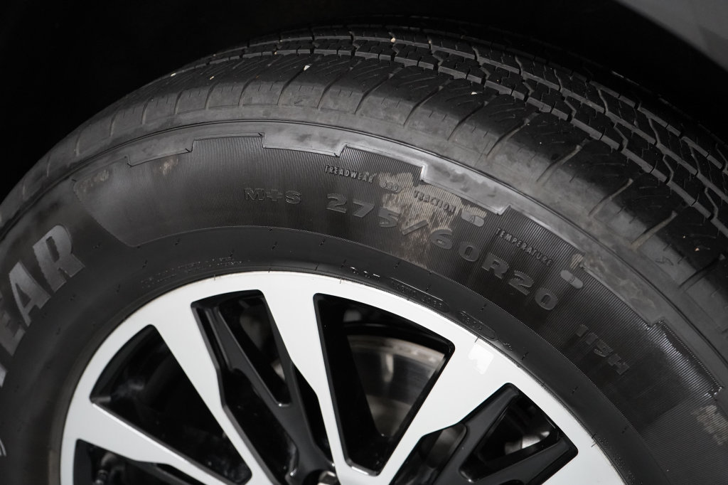 Certified 2025 Ford Expedition Max Platinum AWD/4WD image 37