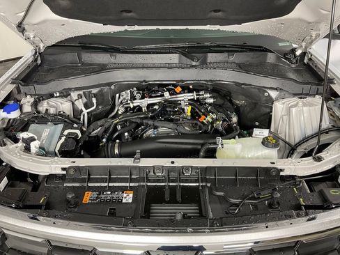 New 2026 Ford Explorer Active RWD image 9