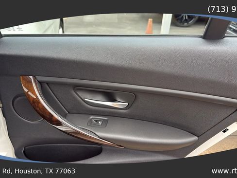 Used 2014 BMW 328i Sedan RWD image 32