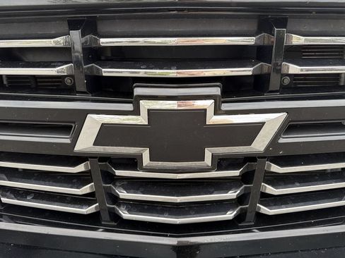 Used 2015 Chevrolet Silverado 1500 LT AWD/4WD image 28