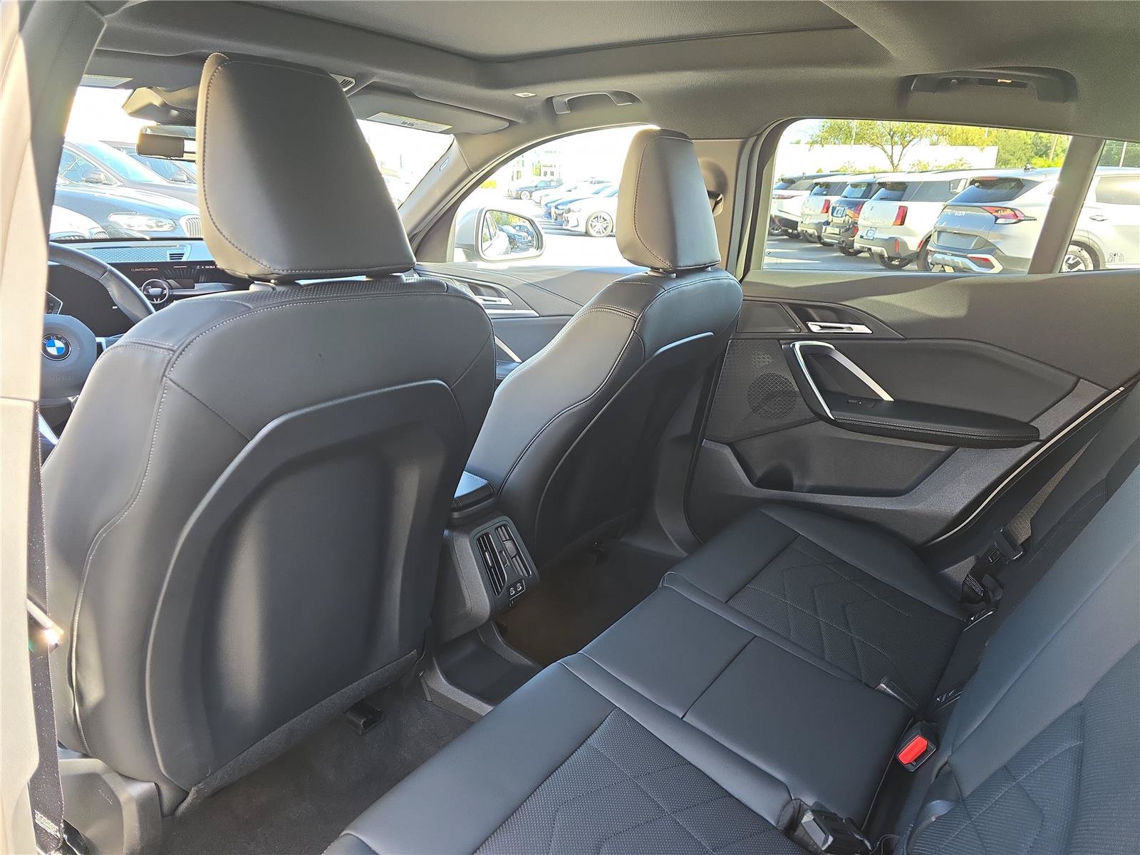 Used 2026 BMW X2 xDrive28i AWD/4WD image 12