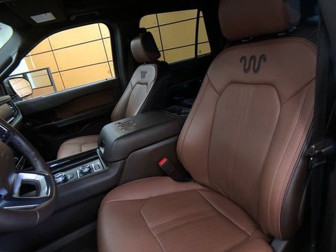 Certified 2024 Ford Expedition Max King Ranch AWD/4WD image 10