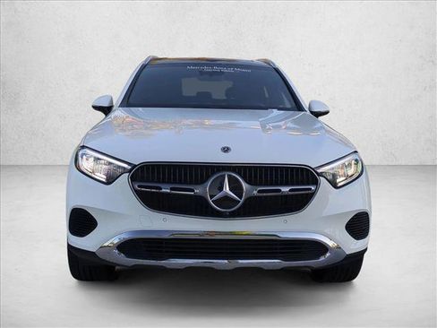 Used 2026 Mercedes-Benz GLC 300 GLC 300 image 2