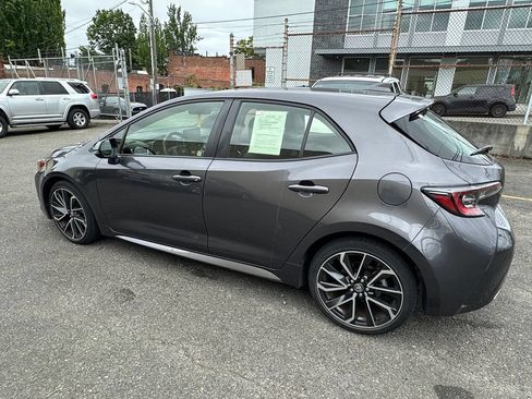 Used 2021 Toyota Corolla XSE FWD image 4