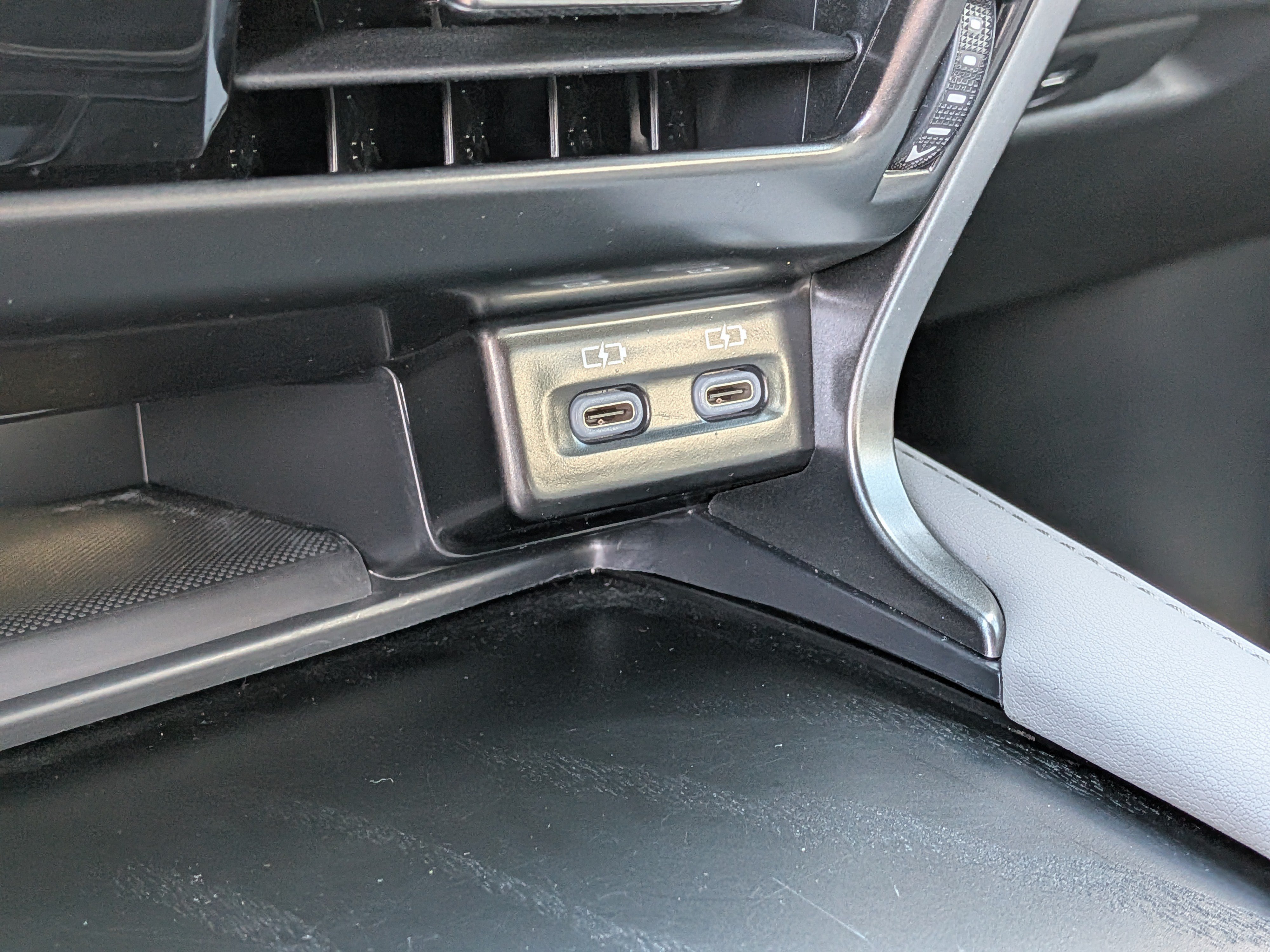 Used 2026 Lexus RX 350h AWD/4WD image 35