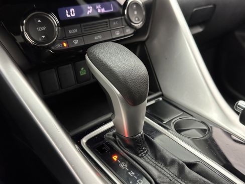 Used 2019 Mitsubishi Eclipse Cross ES image 13