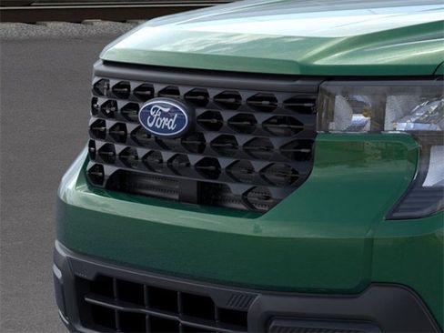 New 2025 Ford Maverick XL w/ Equipment Group 102A image 18