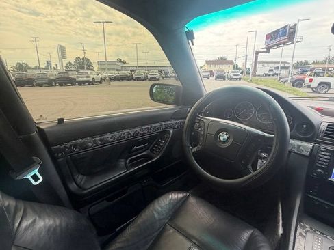 Used 2001 BMW 740iL RWD image 11