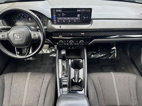 Certified 2023 Honda Accord Sport image 27