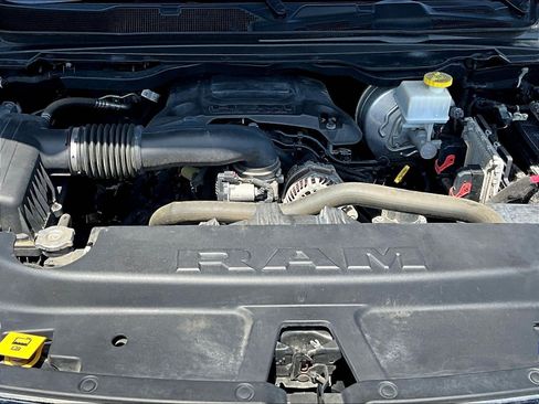 Used 2020 RAM 1500 Laramie AWD/4WD image 31