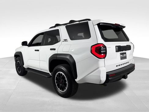 Used 2025 Toyota 4Runner TRD Off-Road Premium w/ Tow Technology Package AWD/4WD image 8