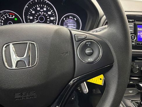 Used 2022 Honda HR-V LX image 24