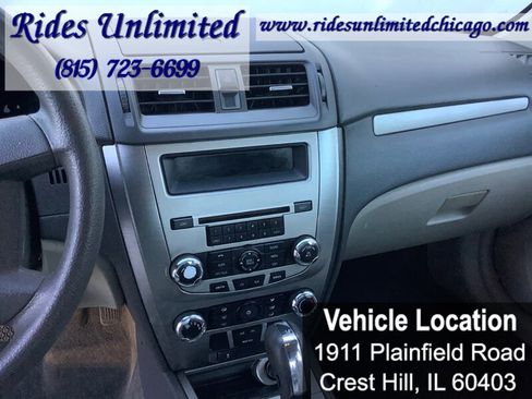 Used 2010 Ford Fusion S image 14