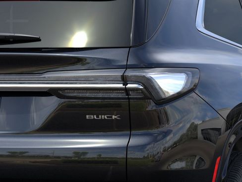 New 2026 Buick Enclave Avenir w/ Super Cruise Package AWD/4WD image 11