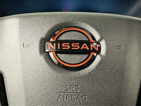 Used 2023 Nissan Frontier PRO-4X w/ Pro Convenience Package image 14