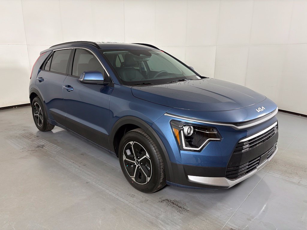 New 2026 Kia Niro EX FWD image 2