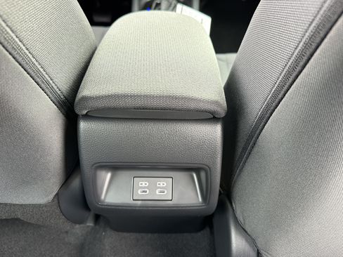 New 2026 Toyota Corolla SE FWD image 7