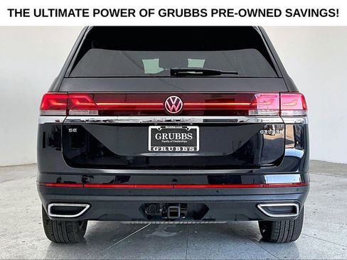 Used 2025 Volkswagen Atlas SE FWD image 6