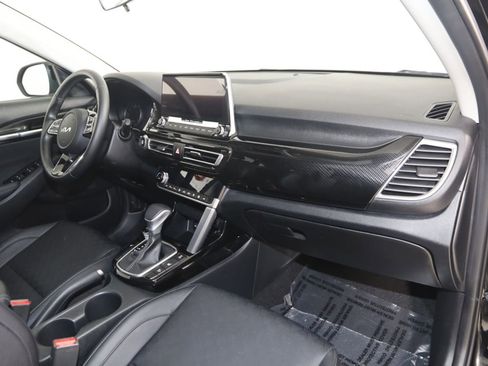Used 2023 Kia Seltos EX AWD/4WD image 45