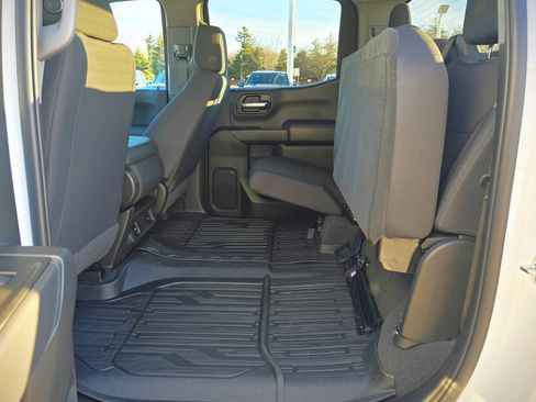 New 2026 GMC Sierra 1500 Pro w/ Pro Value Package image 17