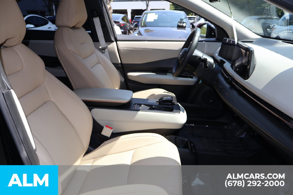 Used 2023 Nissan Ariya AWD image 26