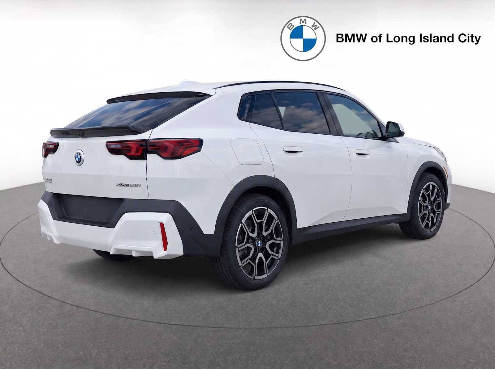 New 2026 BMW X2 xDrive28i w/ Convenience Package AWD/4WD image 7