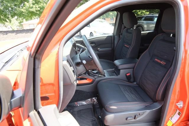 Certified 2025 Nissan Frontier PRO-4X w/ Pro Convenience Package AWD/4WD image 8