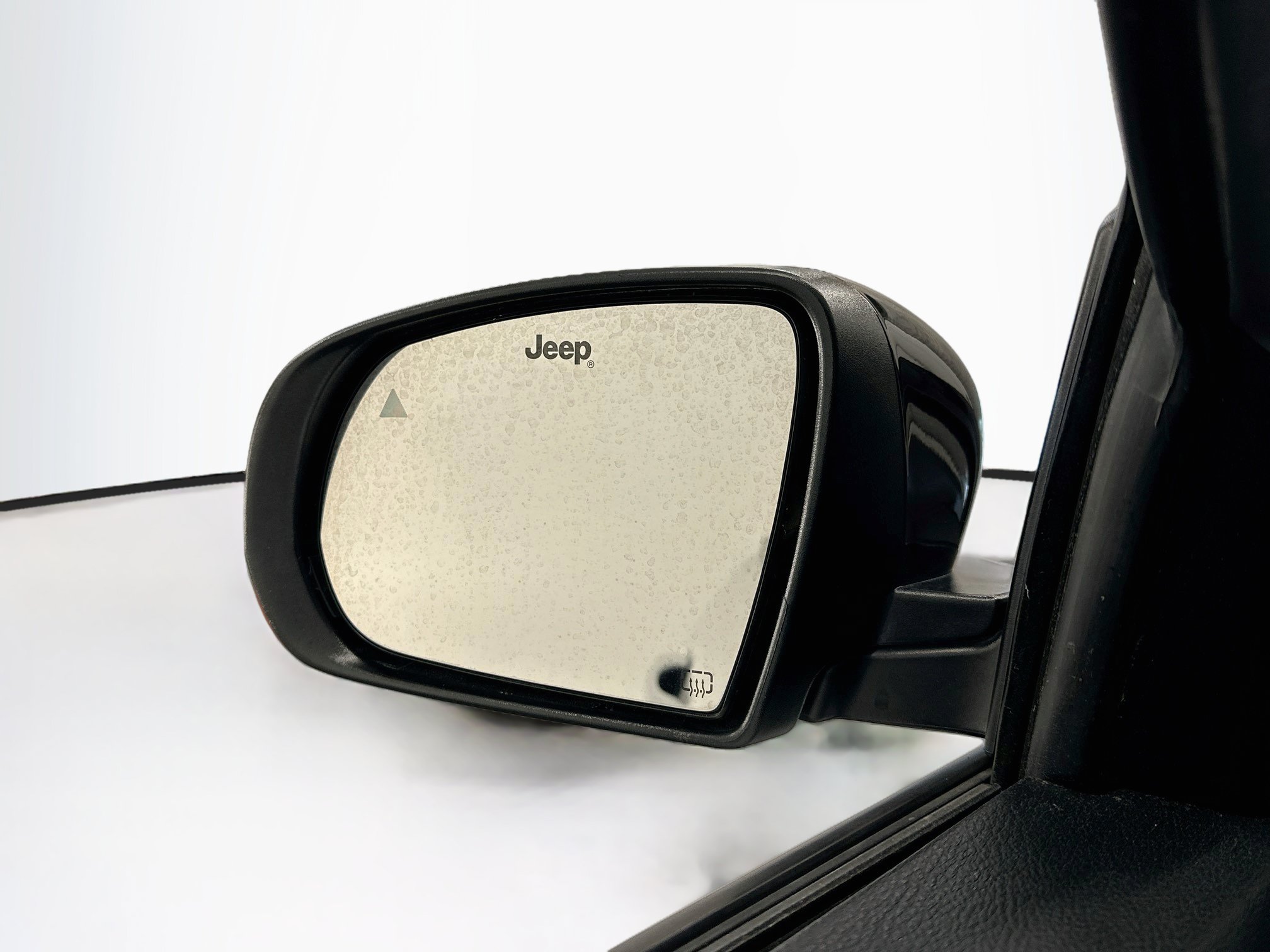 Used 2025 Jeep Compass Limited AWD/4WD image 16