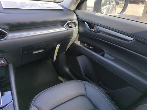 New 2025 MAZDA CX-5 AWD 2.5 S w/ Preferred Package image 17