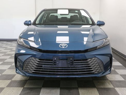 New 2026 Toyota Camry XLE AWD/4WD image 3