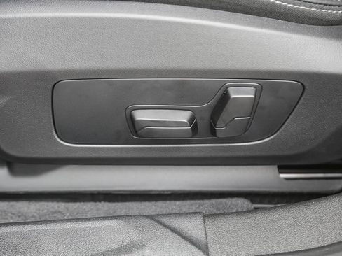 New 2026 BMW 228i w/ Technology Package FWD image 17