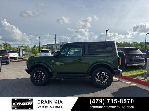 Used 2022 Ford Bronco Outer Banks AWD/4WD image 14