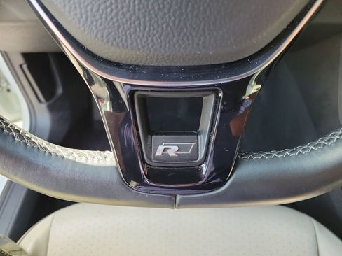 Used 2019 Volkswagen Jetta R-Line w/ R-Line Cold Weather Package FWD image 30