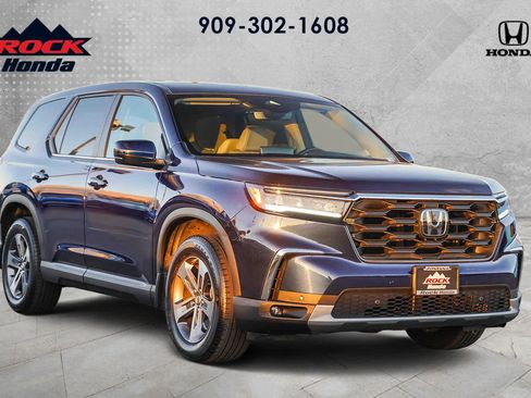 Certified 2025 Honda Pilot EX-L image 4