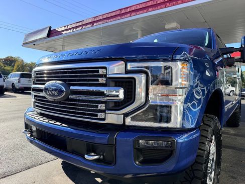 Used 2022 Ford F250 Limited image 15