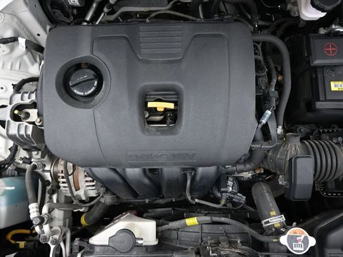 Used 2022 Kia Seltos LX image 42