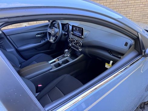 New 2025 Nissan Sentra SV image 10