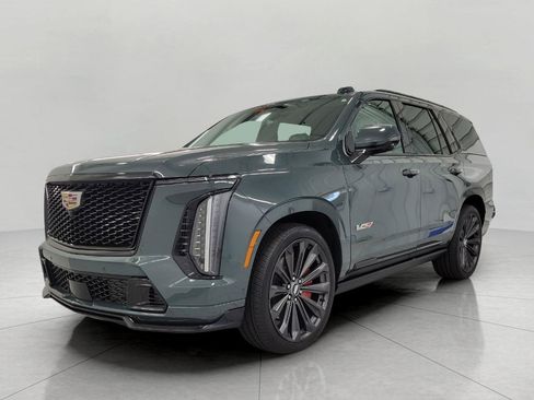Certified 2025 Cadillac Escalade V w/ LPO, Floor Liner Package AWD/4WD image 12
