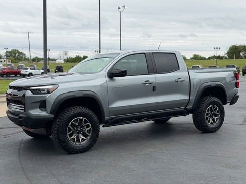 New 2026 Chevrolet Colorado ZR2 AWD/4WD image 3
