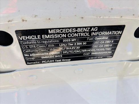 New 2025 Mercedes-Benz GLB 250 image 17