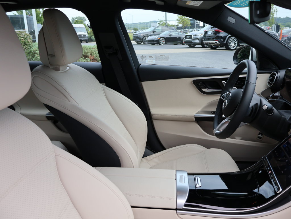Certified 2023 Mercedes-Benz C 300 4MATIC Sedan image 30