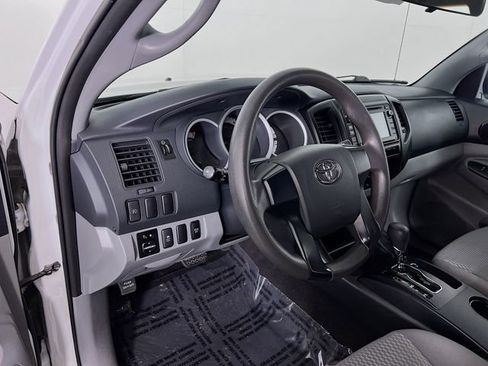 Used 2014 Toyota Tacoma 4x4 Double Cab image 8
