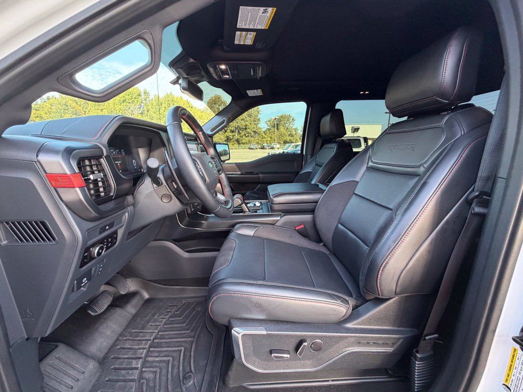 Used 2025 Ford F150 Raptor AWD/4WD image 19