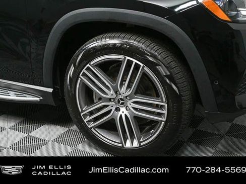 Used 2022 Mercedes-Benz GLS 450 4MATIC image 30