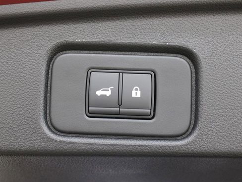 New 2026 Nissan Pathfinder SV AWD/4WD image 28